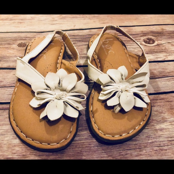 Toddler Girl size 7 b.o.c by Born Flower Sandals - Picture 1 of 3